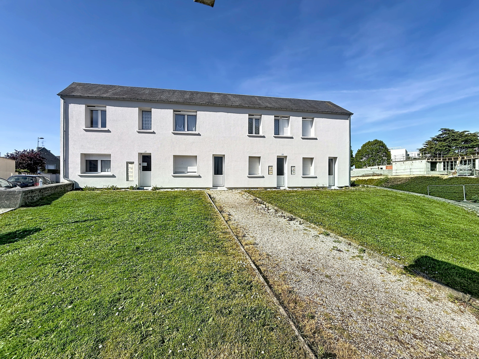 
                                                Vente
                                                 SAINT-LO, IMMEUBLE LOCATIF - 8 STUDIOS MEUBLÉS