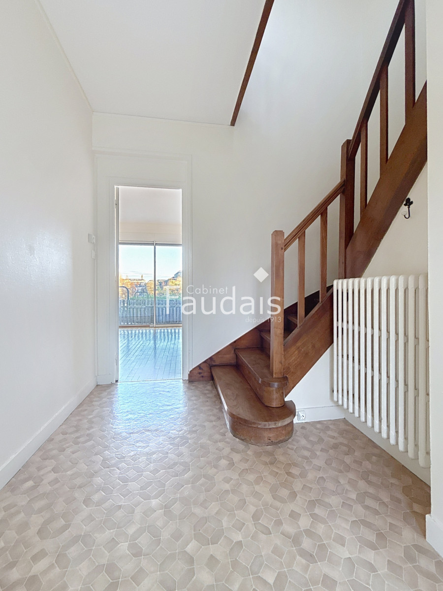 
                                                Vente
                                                 SAINT LO limite AGNEAUX