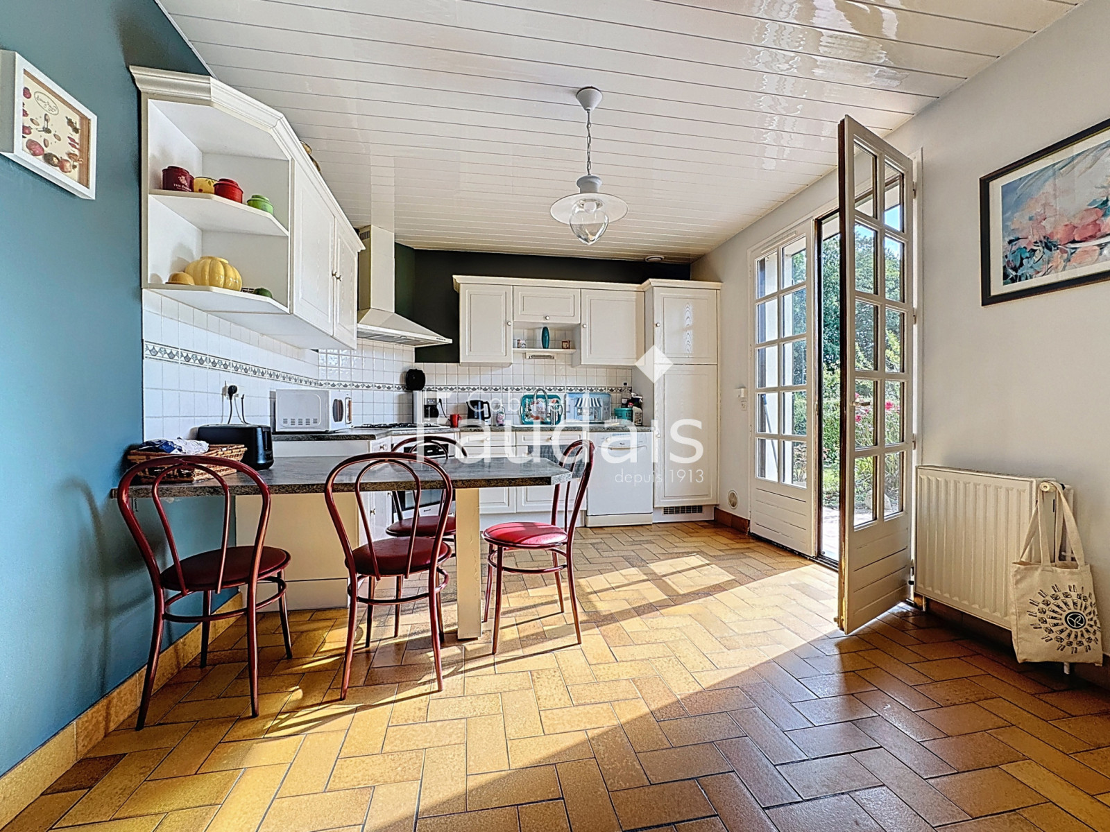 
                                                Vente
                                                  SAINT-LO maison 6 pièces avec jardin  