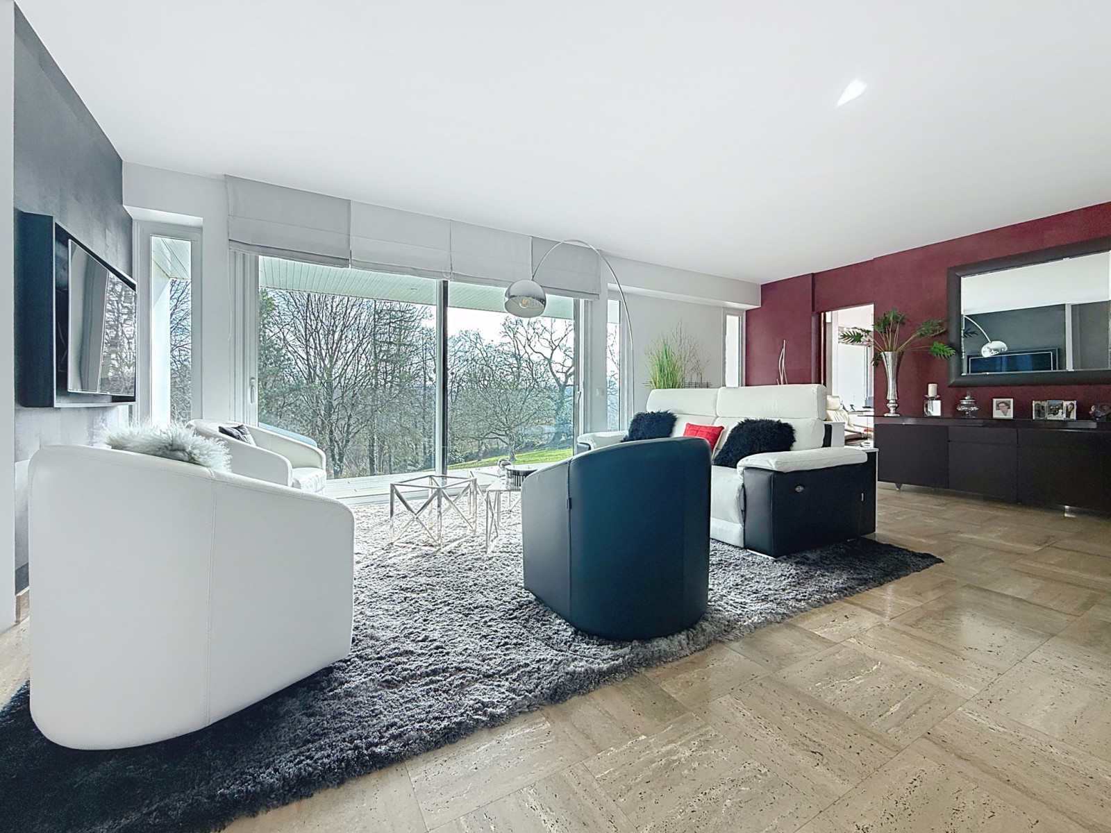 
                                                Vente
                                                  SAINT LO maison d'architecte.