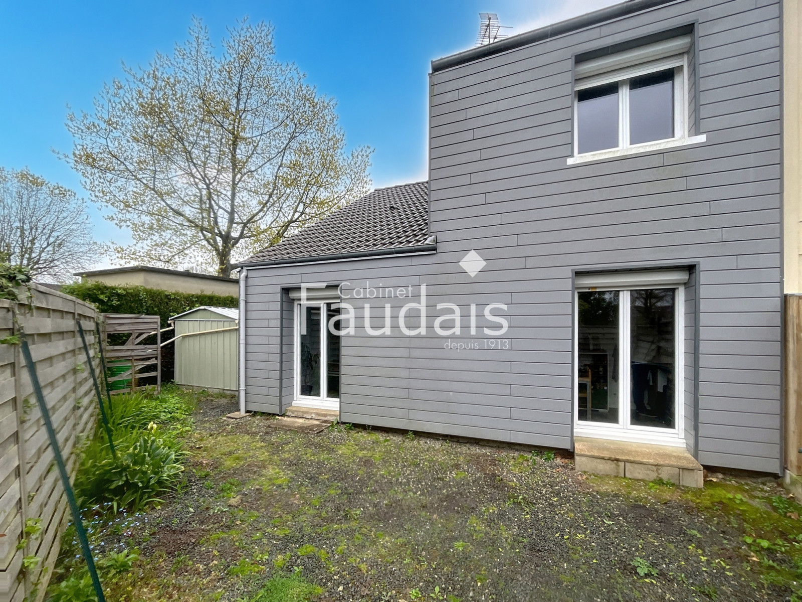 
                                                Vente
                                                 SAINT-LO - MAISON EN PARFAIT ETAT