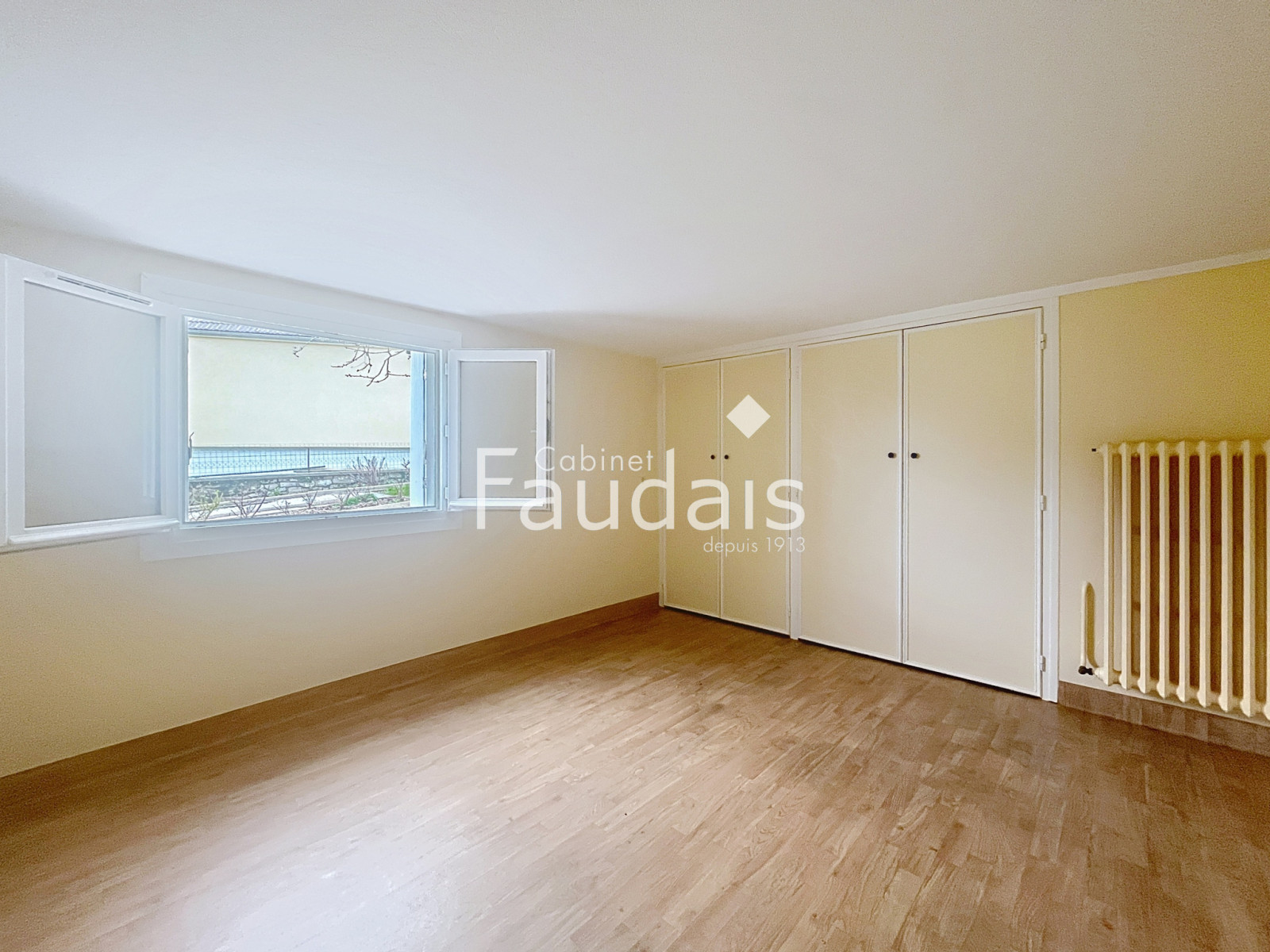 
                                                Vente
                                                 SAINT-LO - MAISON EN PARFAIT ETAT - SECTEUR CALME