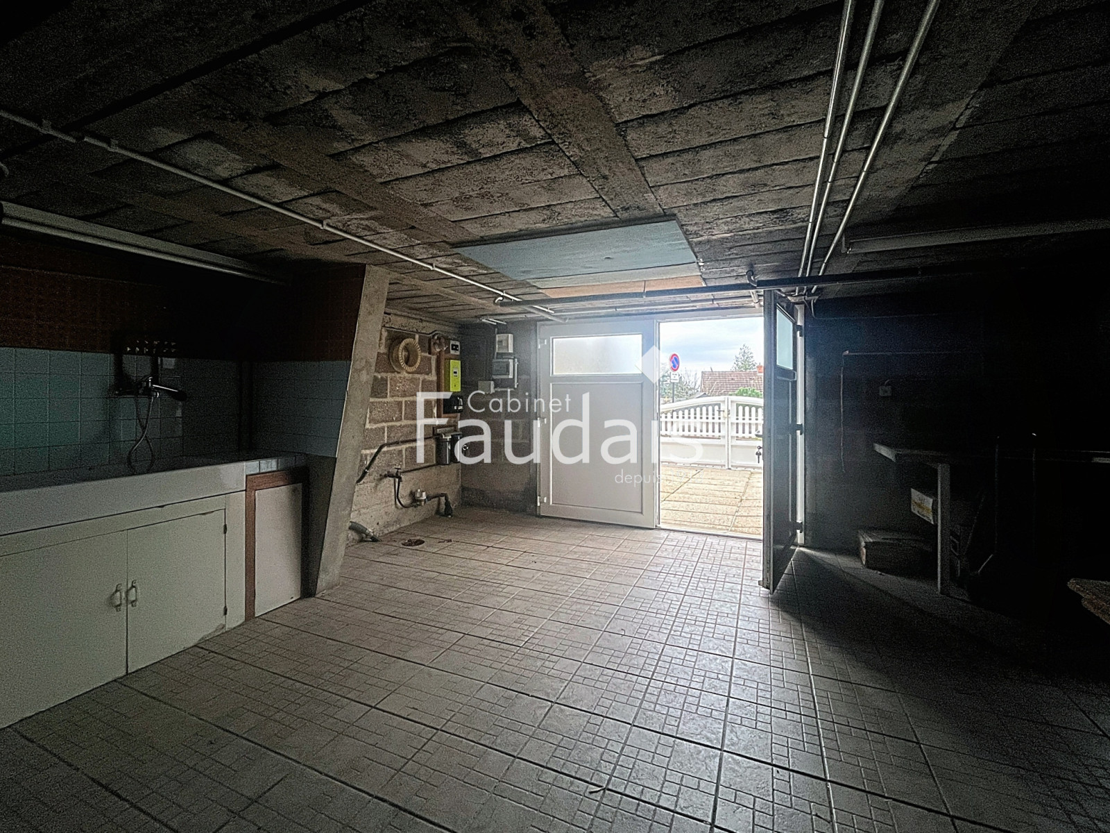 
                                                Vente
                                                 SAINT-LO - MAISON EN PARFAIT ETAT - SECTEUR CALME