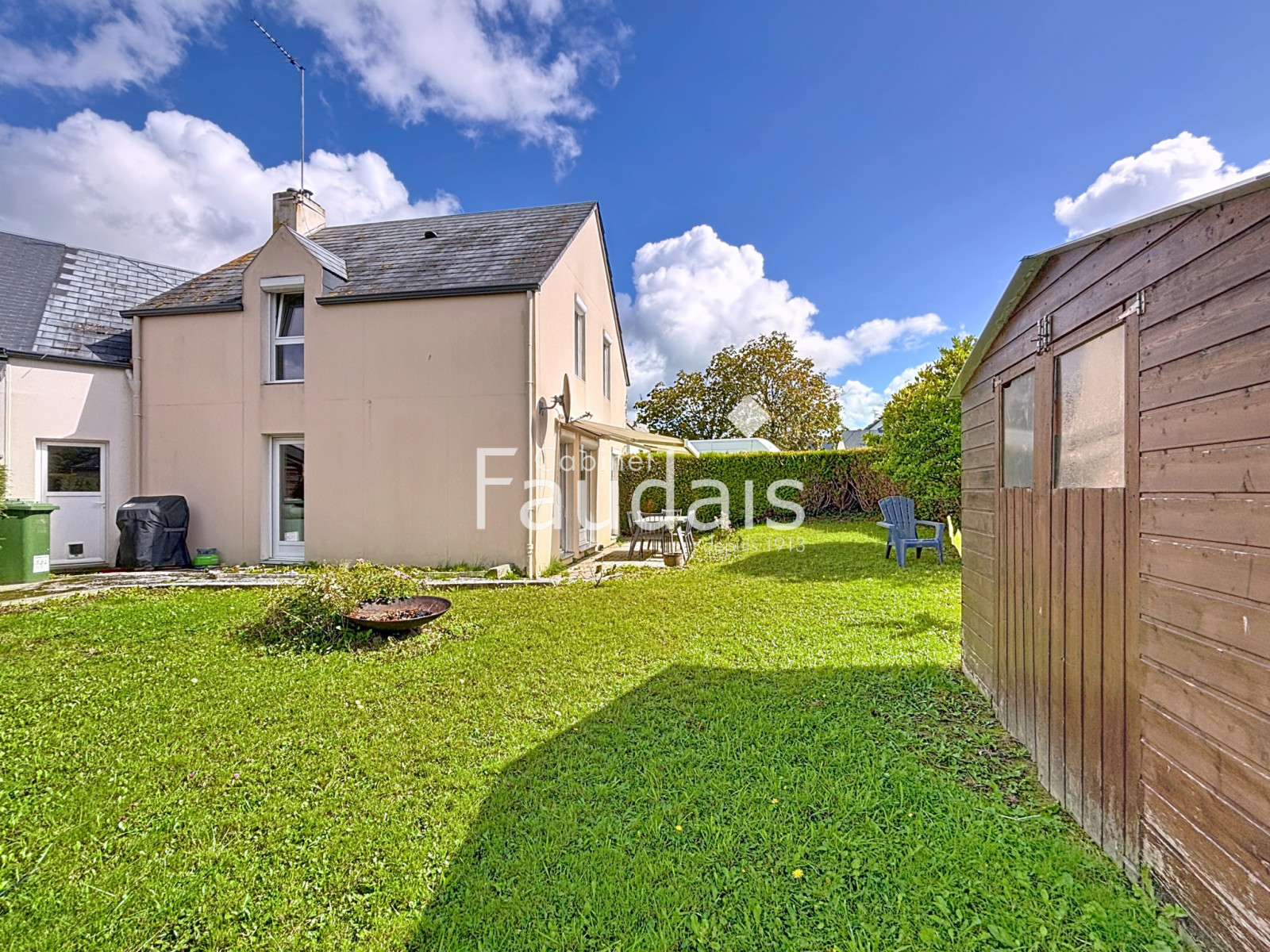 
                                                Vente
                                                 SAINT-LO , proche du haras et des commodités, maison de 86m2