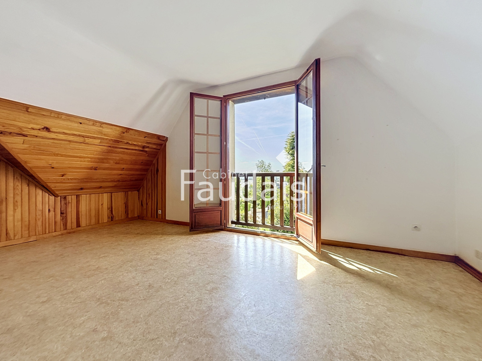 
                                                Vente
                                                 SAINT LO secteur Calme