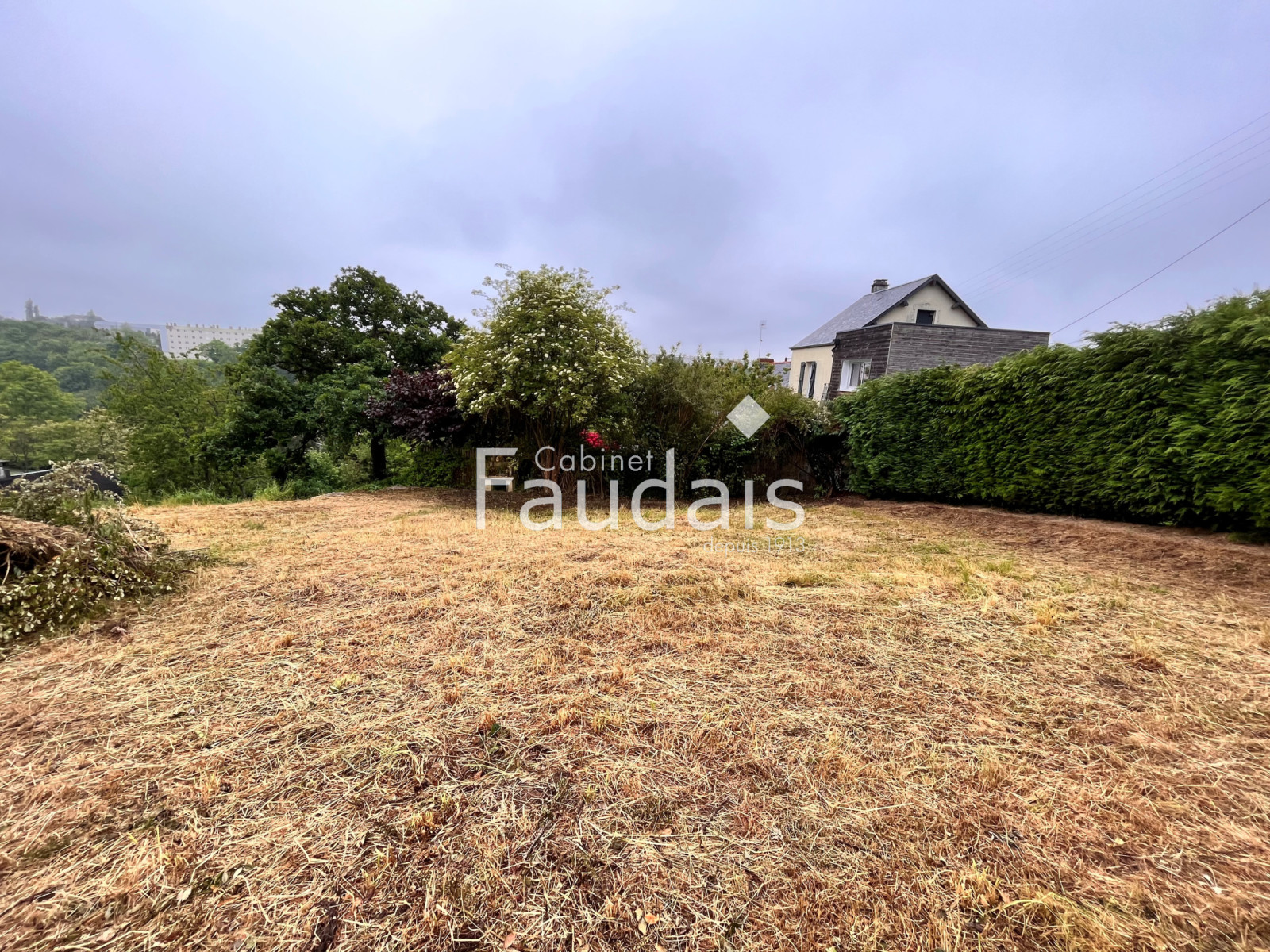 
                                                Vente
                                                 SAINT-LO - TERRAIN A BATIR