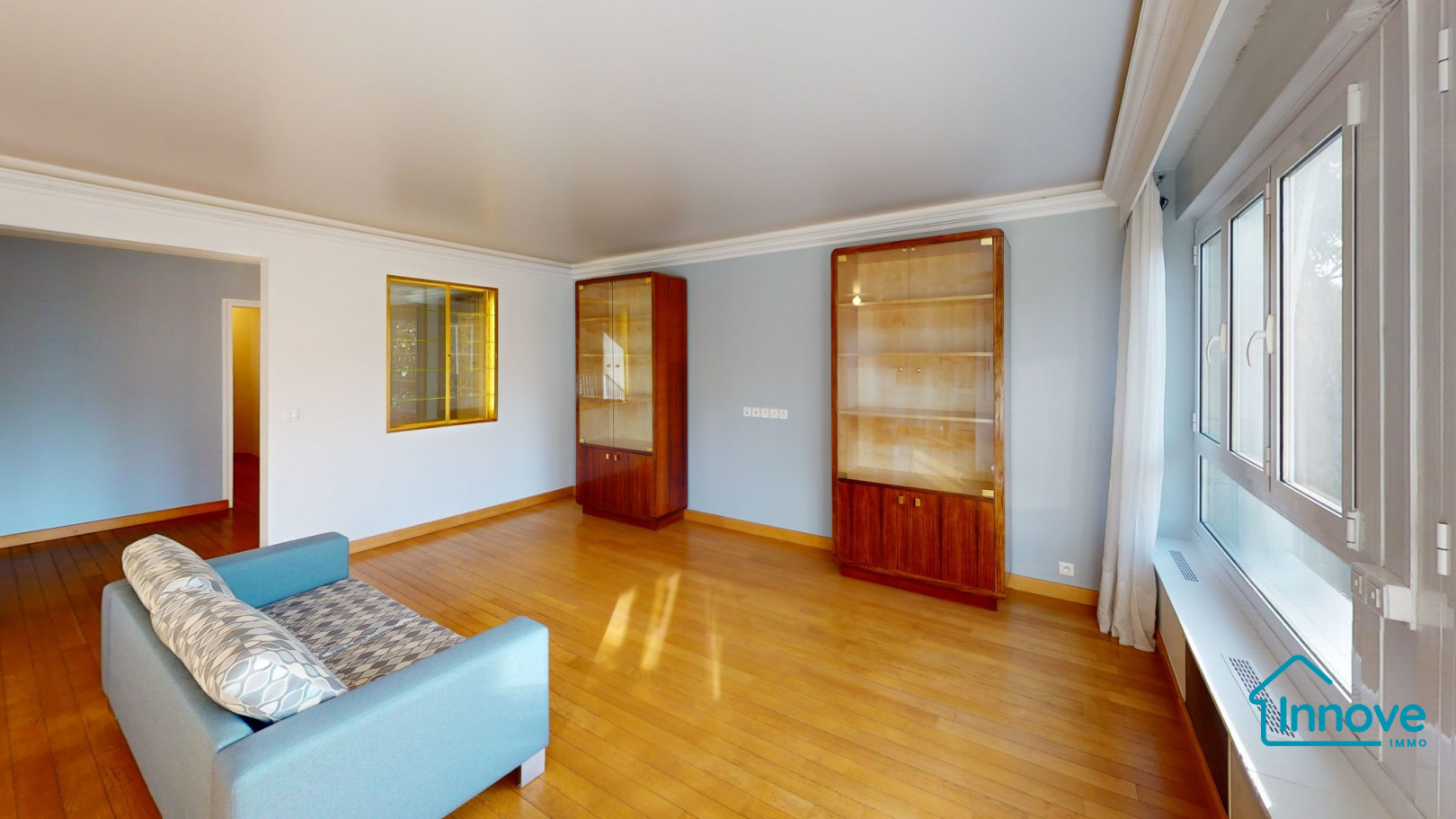 
                                                Vente
                                                 Saint-Mandé – Superbe 4 pièces lumineux avec balcon dans une