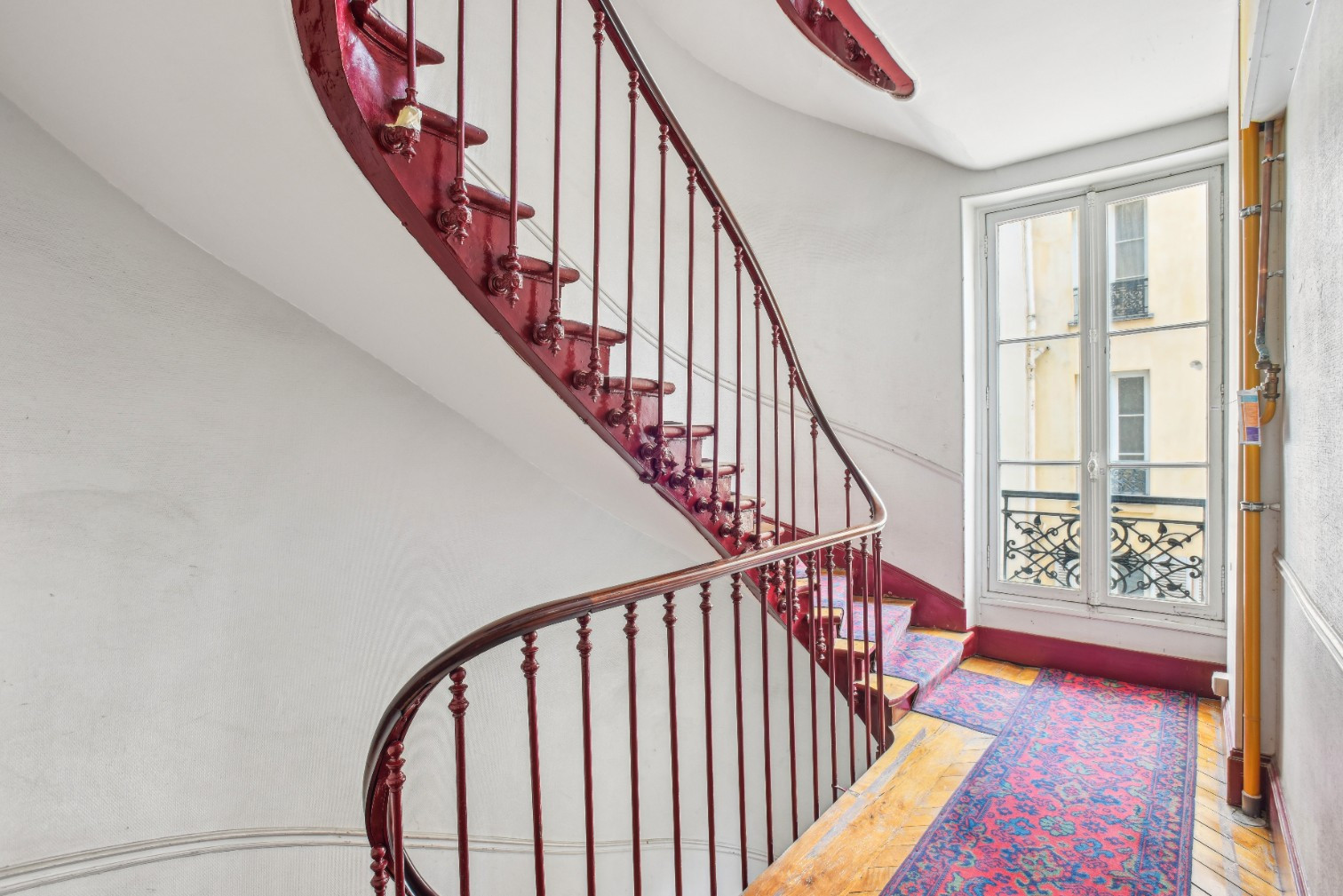 
                                                Vente
                                                 Saint-Michel - Appartement de 3 pièces traversant