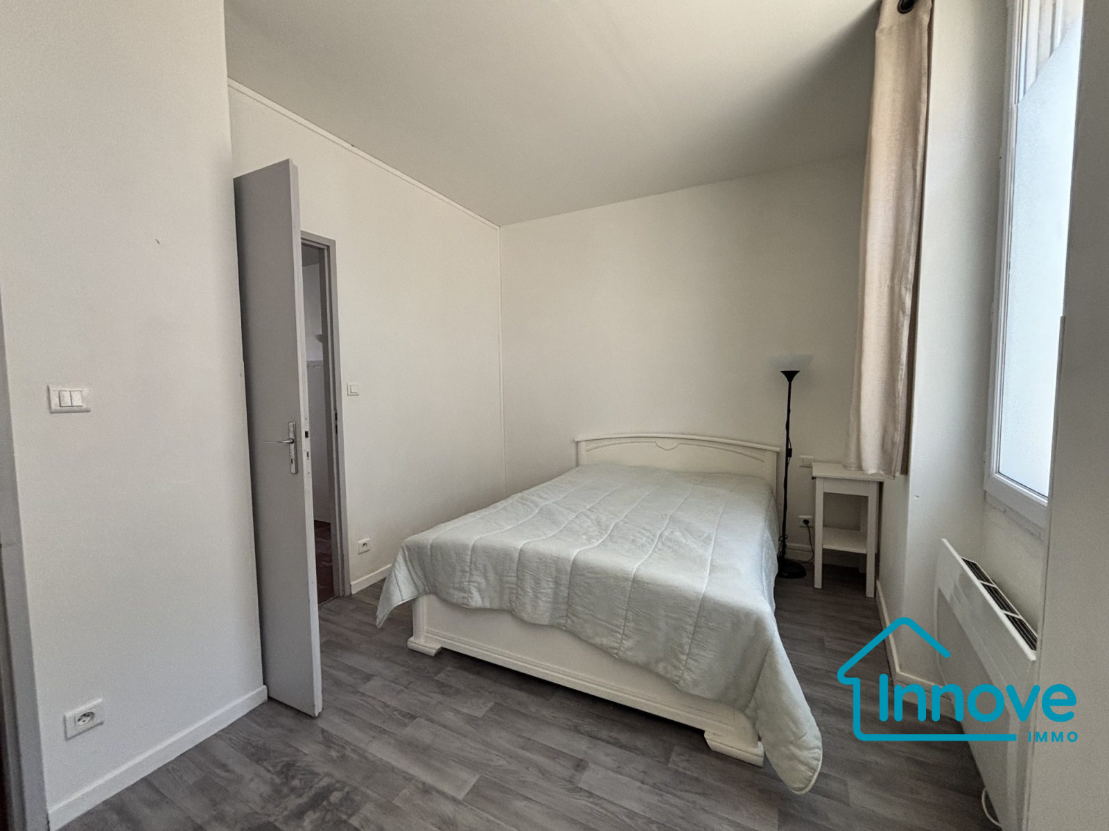 
                                                Vente
                                                 Saint Michel:Immeuble de rapport/maison
