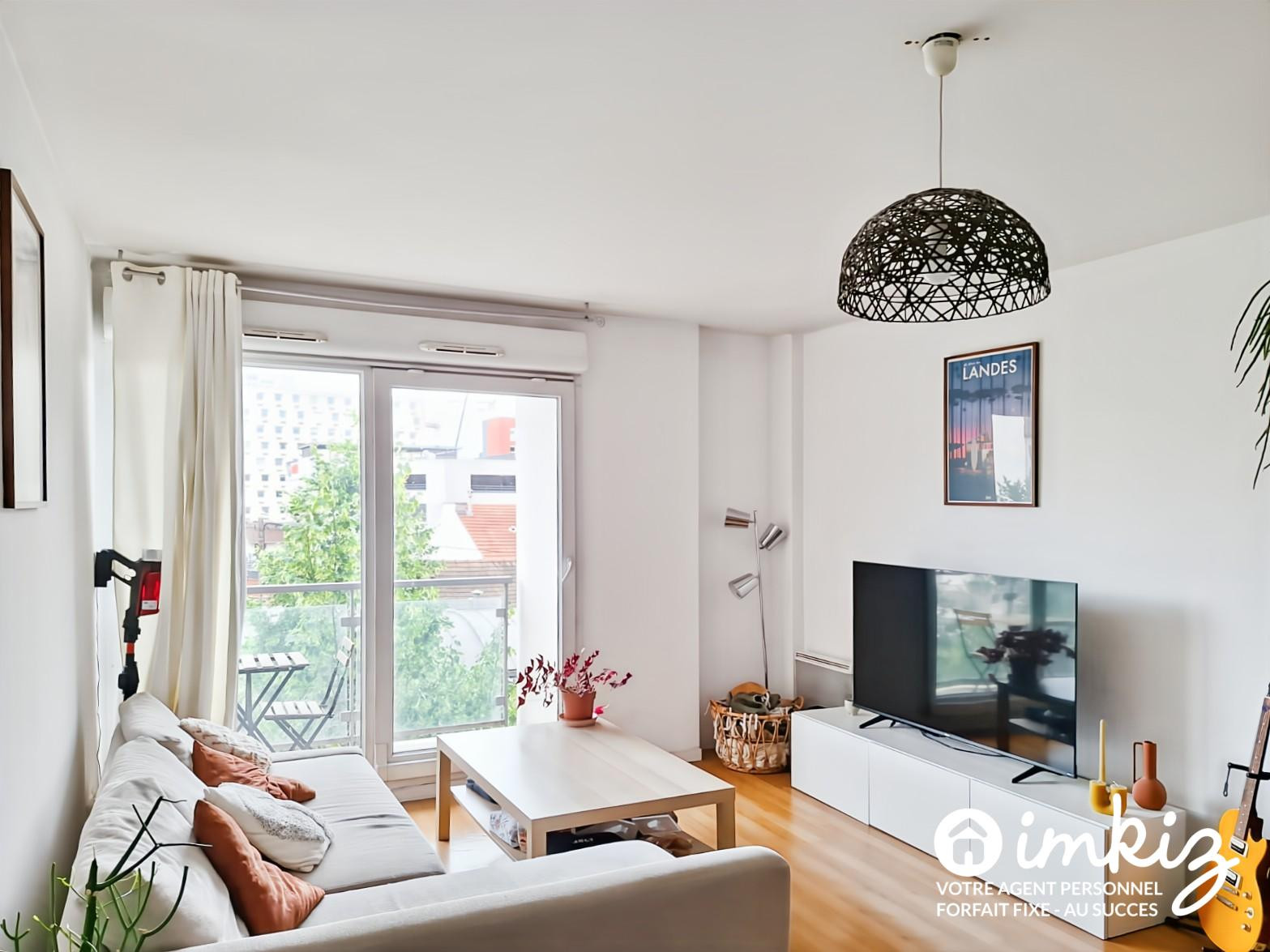 
                                                Vente
                                                 Saint-Ouen – 3P 65 m², parking, balcon, métro 14