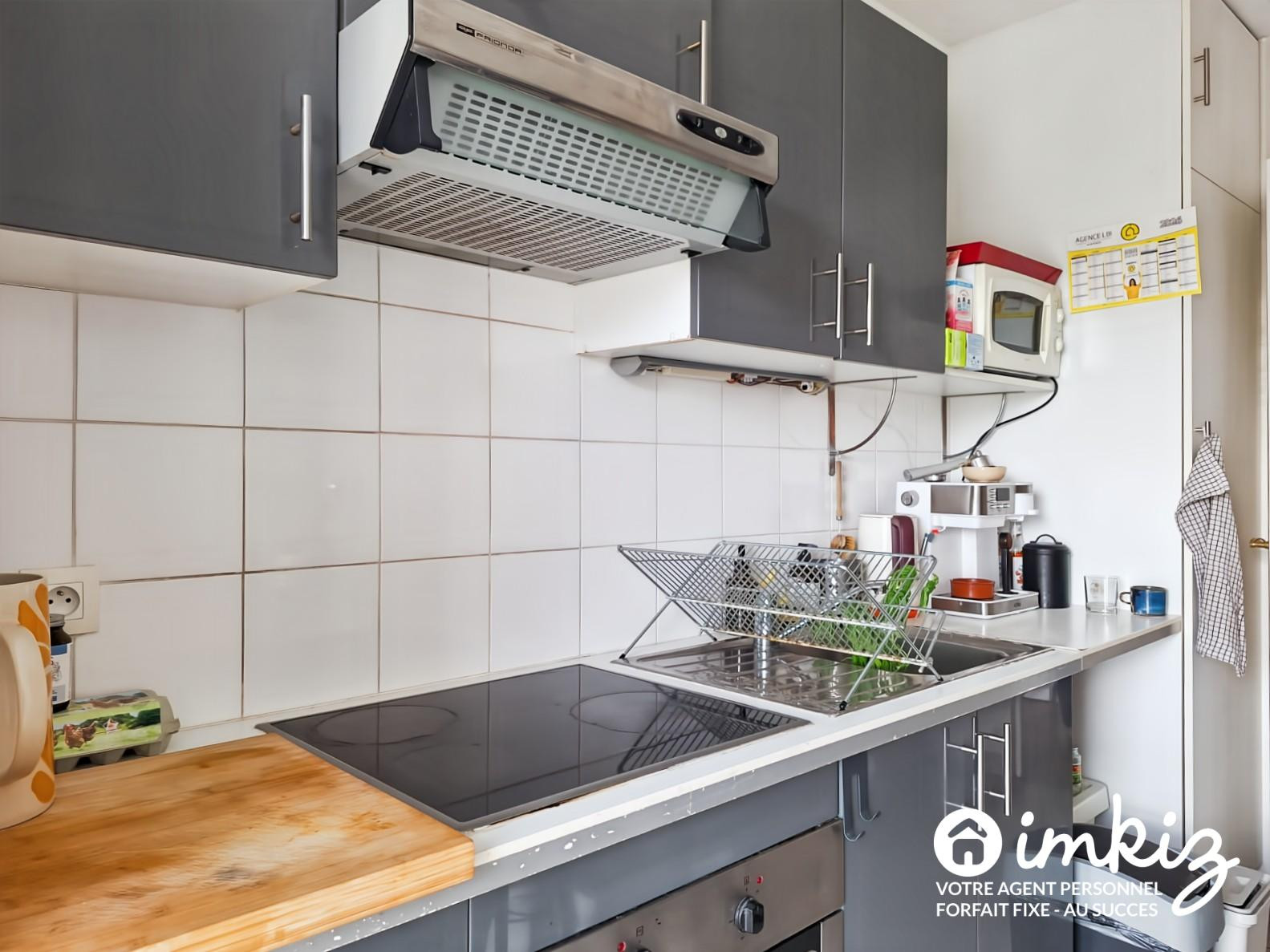 
                                                Vente
                                                 Saint-Ouen – 3P 65 m², parking, balcon, métro 14