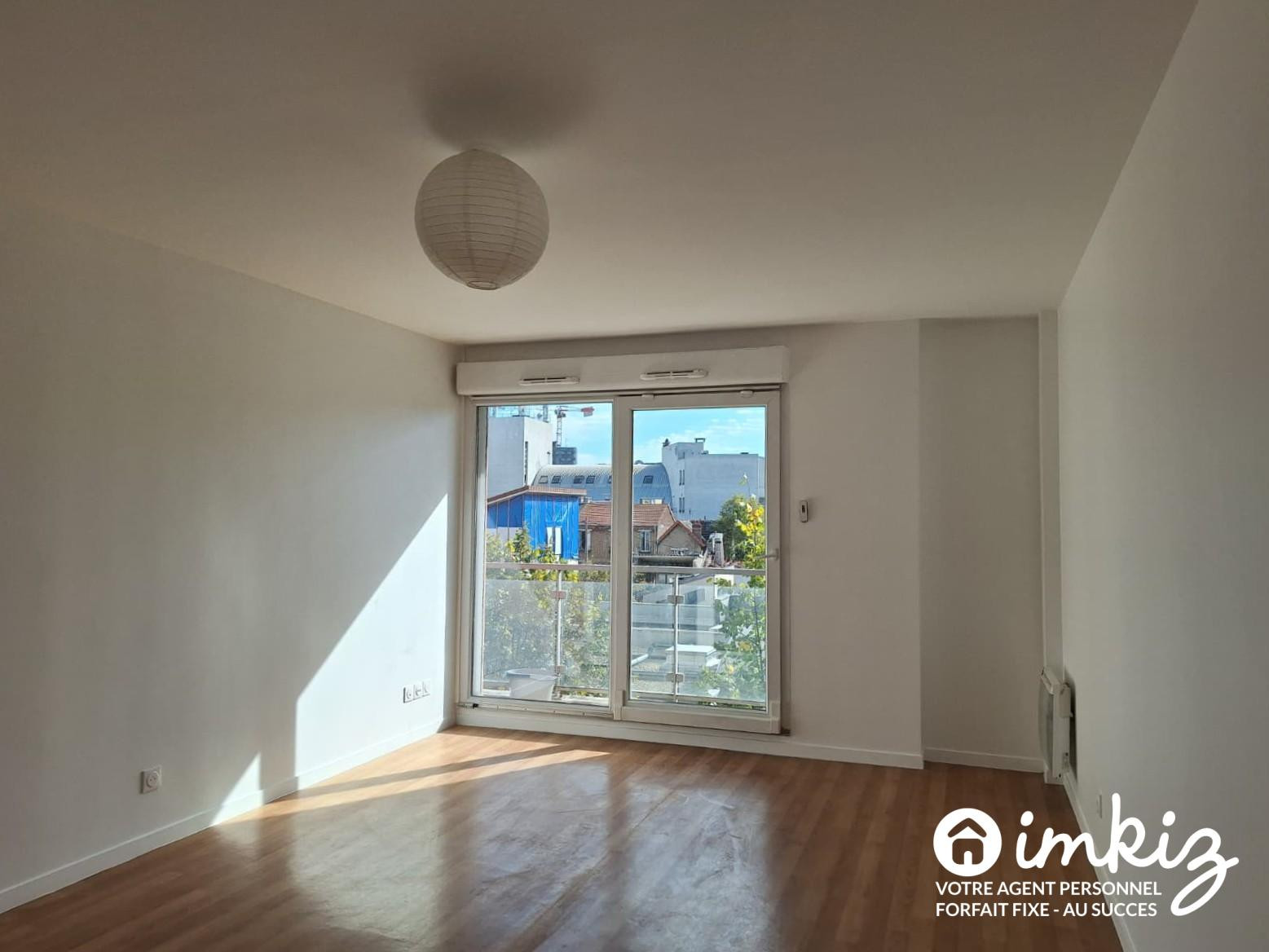 
                                                Vente
                                                 Saint-Ouen – 3P refait à neuf lumineux calme