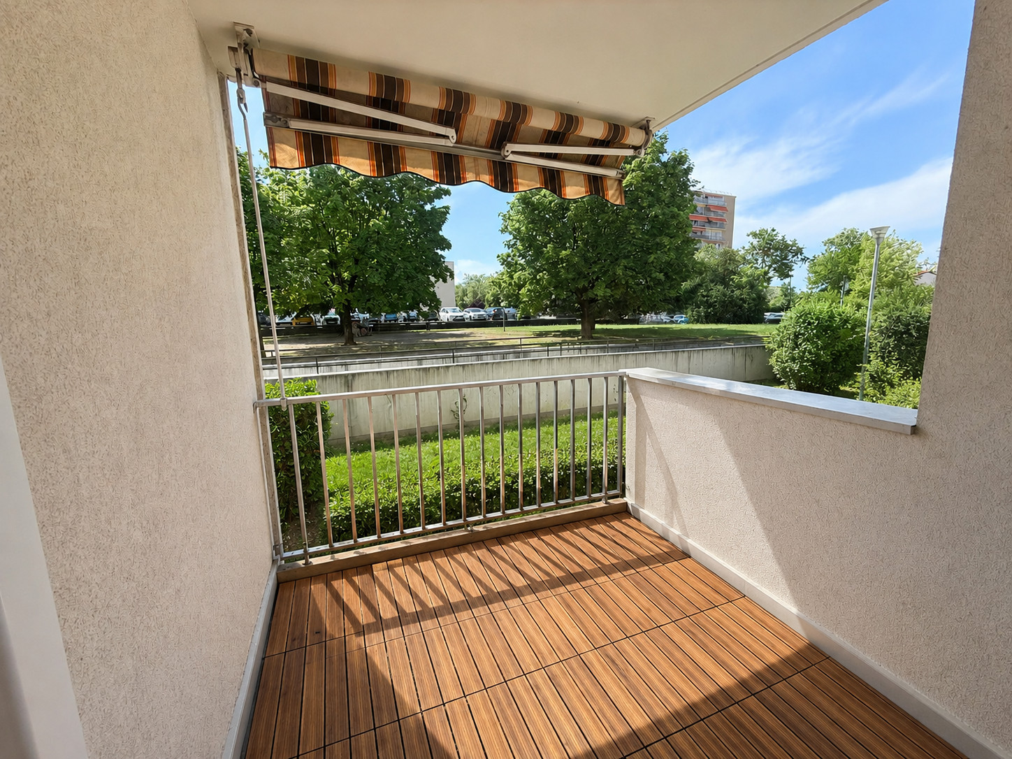 
                                                Vente
                                                 SAINT-PRIEST – T3 LUMINEUX DE 75 m² AVEC BALCON, CLIMATISATION, CAVE & PARKING – SAINT-PRIEST
