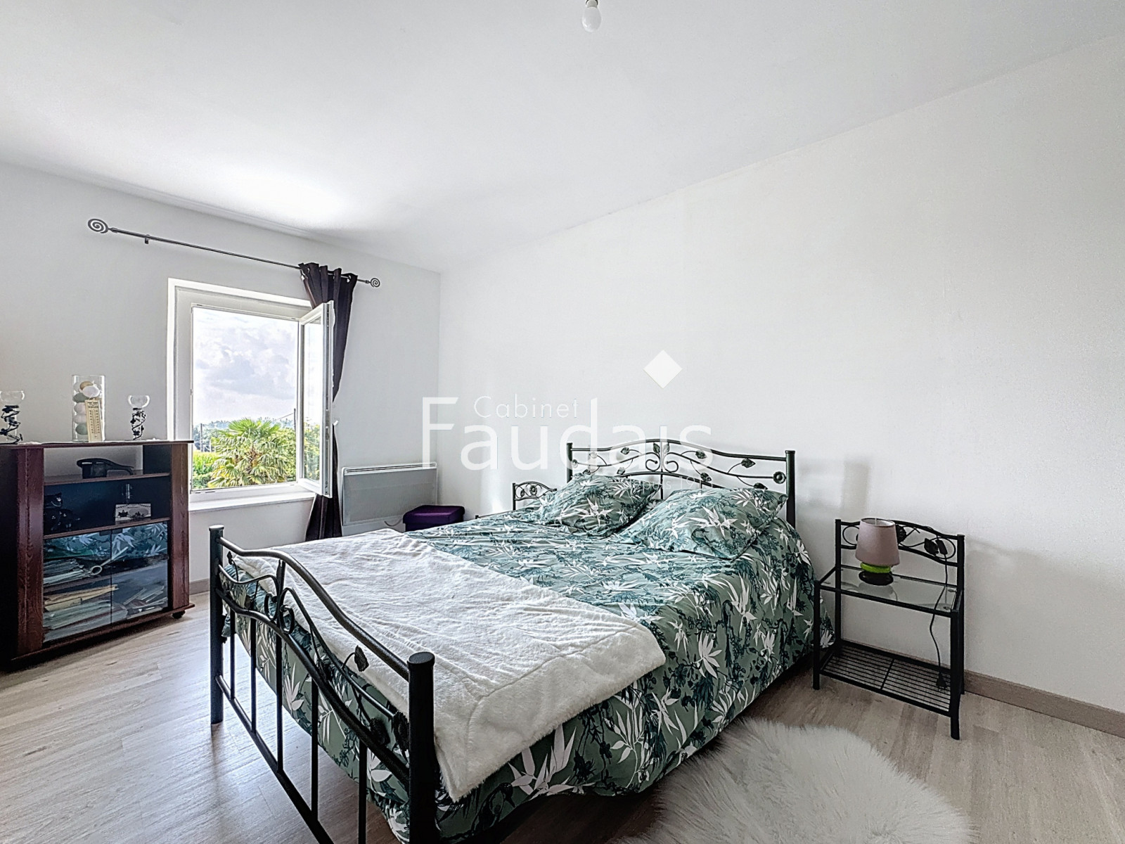 
                                                Vente
                                                 Saint-Romphaire Maison de campagne Terrain 2688 m2 