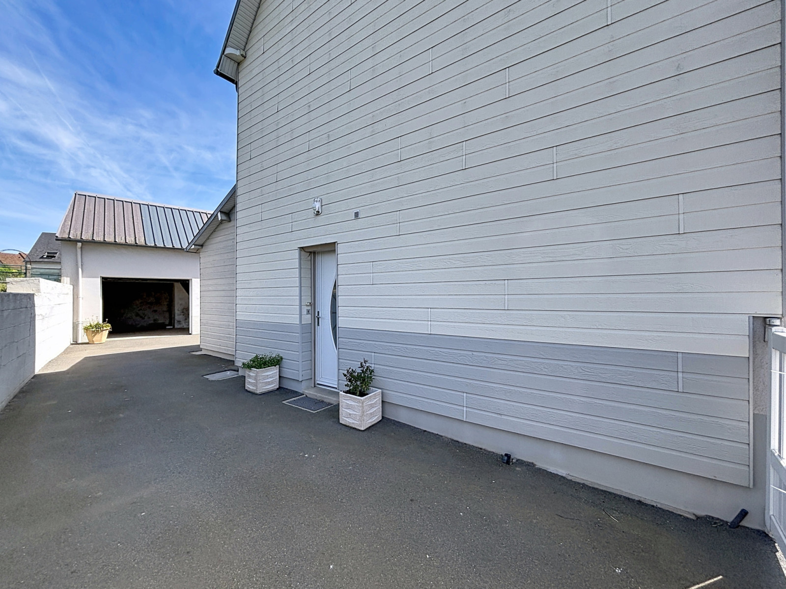 
                                                Vente
                                                 SAINT-SAMSON DE BONFOSSE, Maison 4 chambres, 112m2