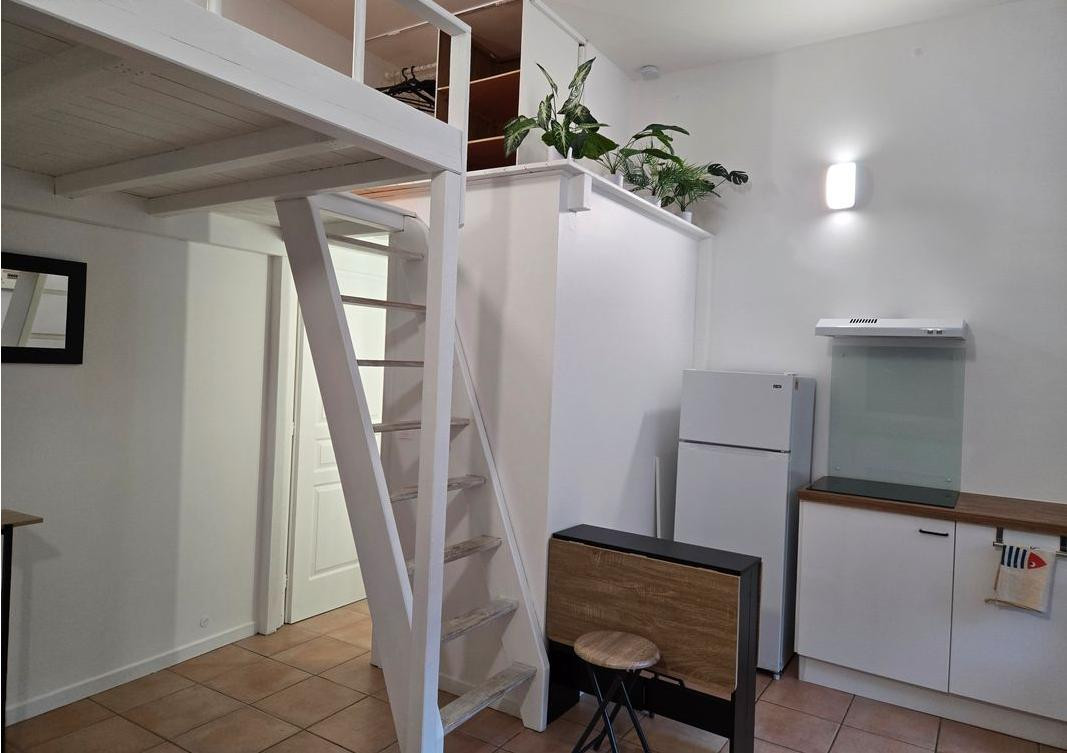 
                                                Location
                                                 Sainte‑Thérèse 34m
