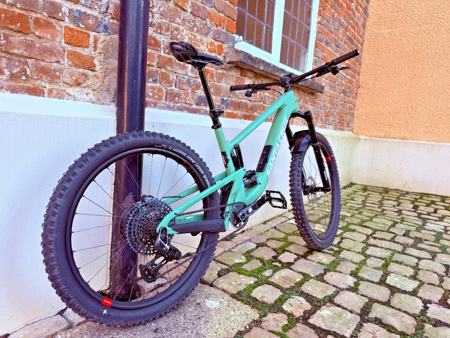 
                                                Vélos
                                                 Santa Cruz 5010 CC V5 L (2025), X0 AXS