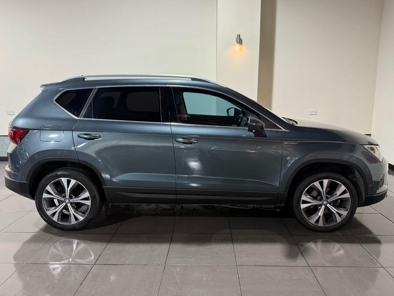 Voiture
                                                 SEAT Ateca 1.5 TSI EVO SE Technology SUV 5dr Petrol Manual Euro 6 (s/s) (150 ps)