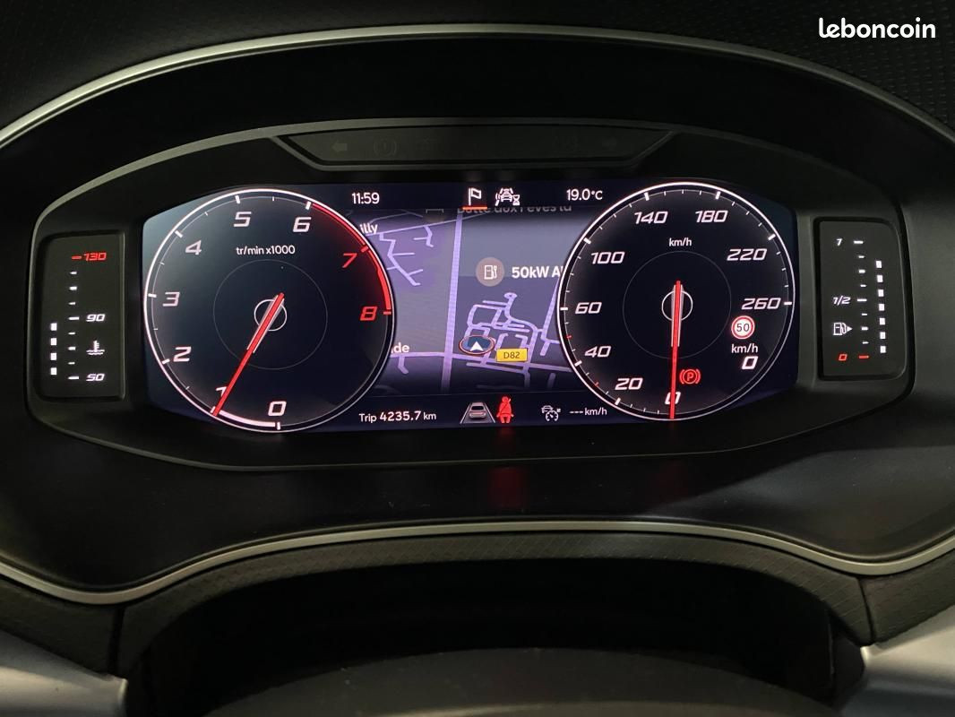 
                                                Voiture
                                                 Seat Ibiza 1.0 TSI 110CV FR
