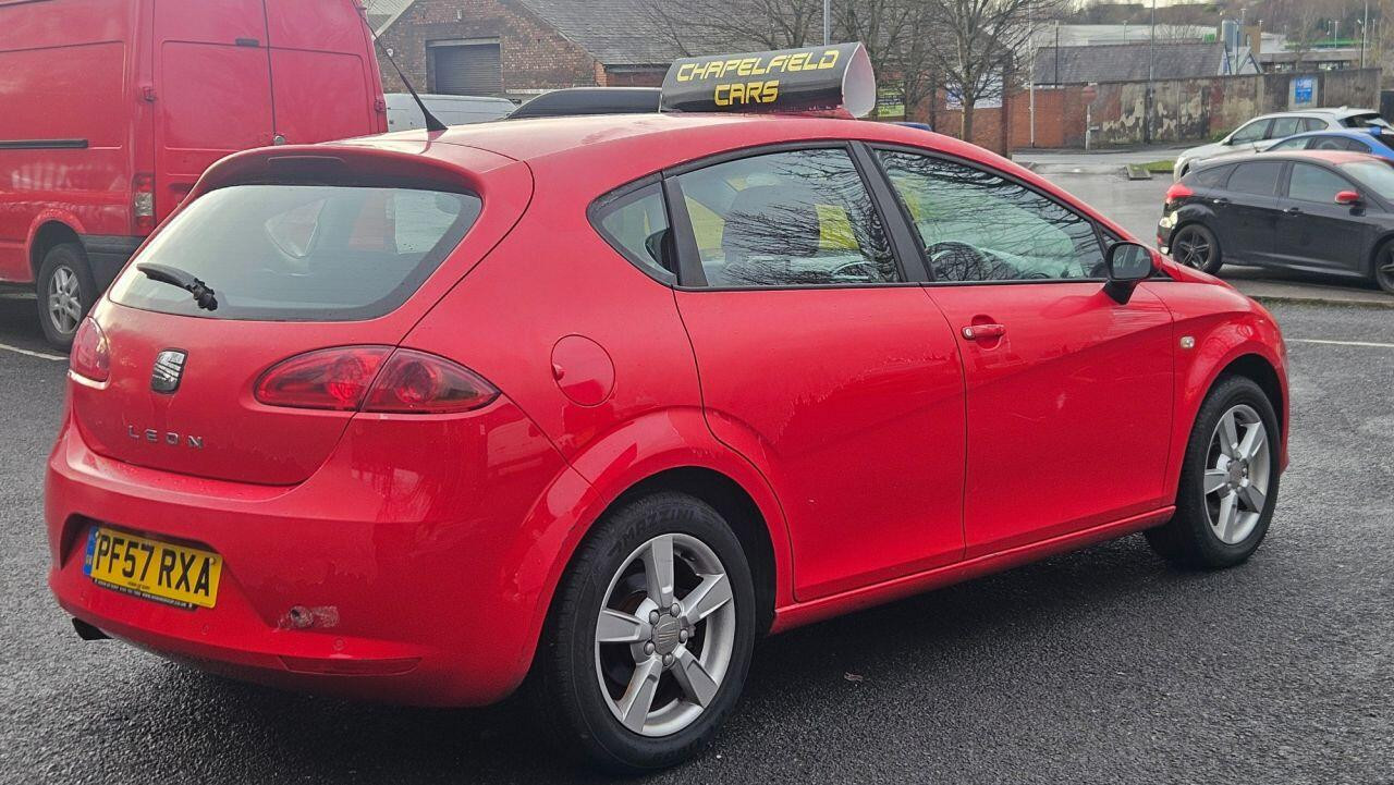 
                                                Voiture
                                                 SEAT Leon 1.6 8V Sport Hatchback 5dr Petrol Manual Euro 4 (102 bhp) MOT 1/27 PART SERVICE 102 ONLY