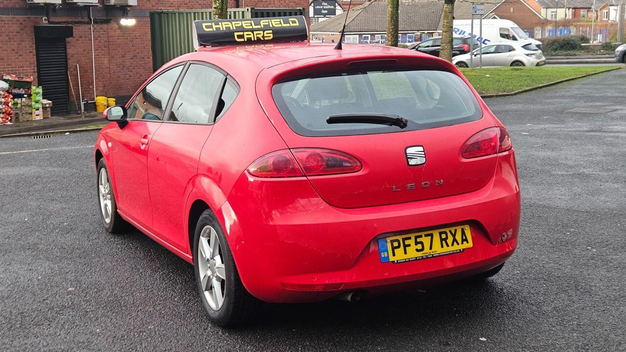 
                                                Voiture
                                                 SEAT Leon 1.6 8V Sport Hatchback 5dr Petrol Manual Euro 4 (102 bhp) MOT 1/27 PART SERVICE 102 ONLY