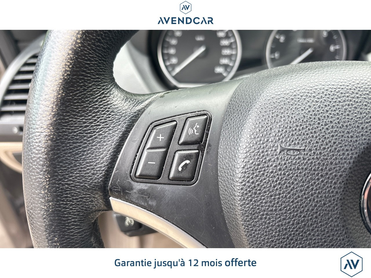 
                                                Voiture
                                                 SERIE 1 CABRIOLET 3.0 125 I 220 LUXE