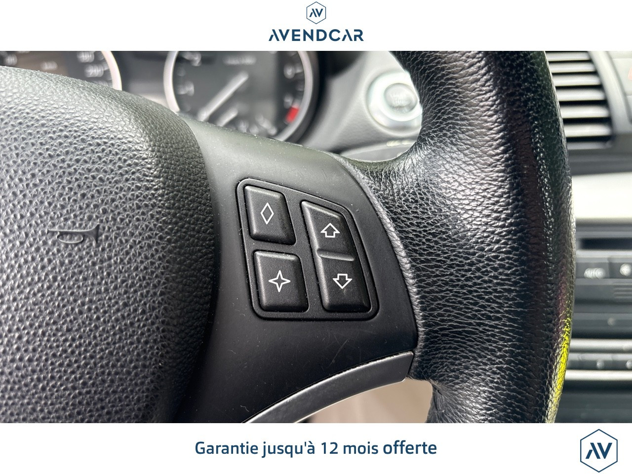
                                                Voiture
                                                 SERIE 1 CABRIOLET 3.0 125 I 220 LUXE