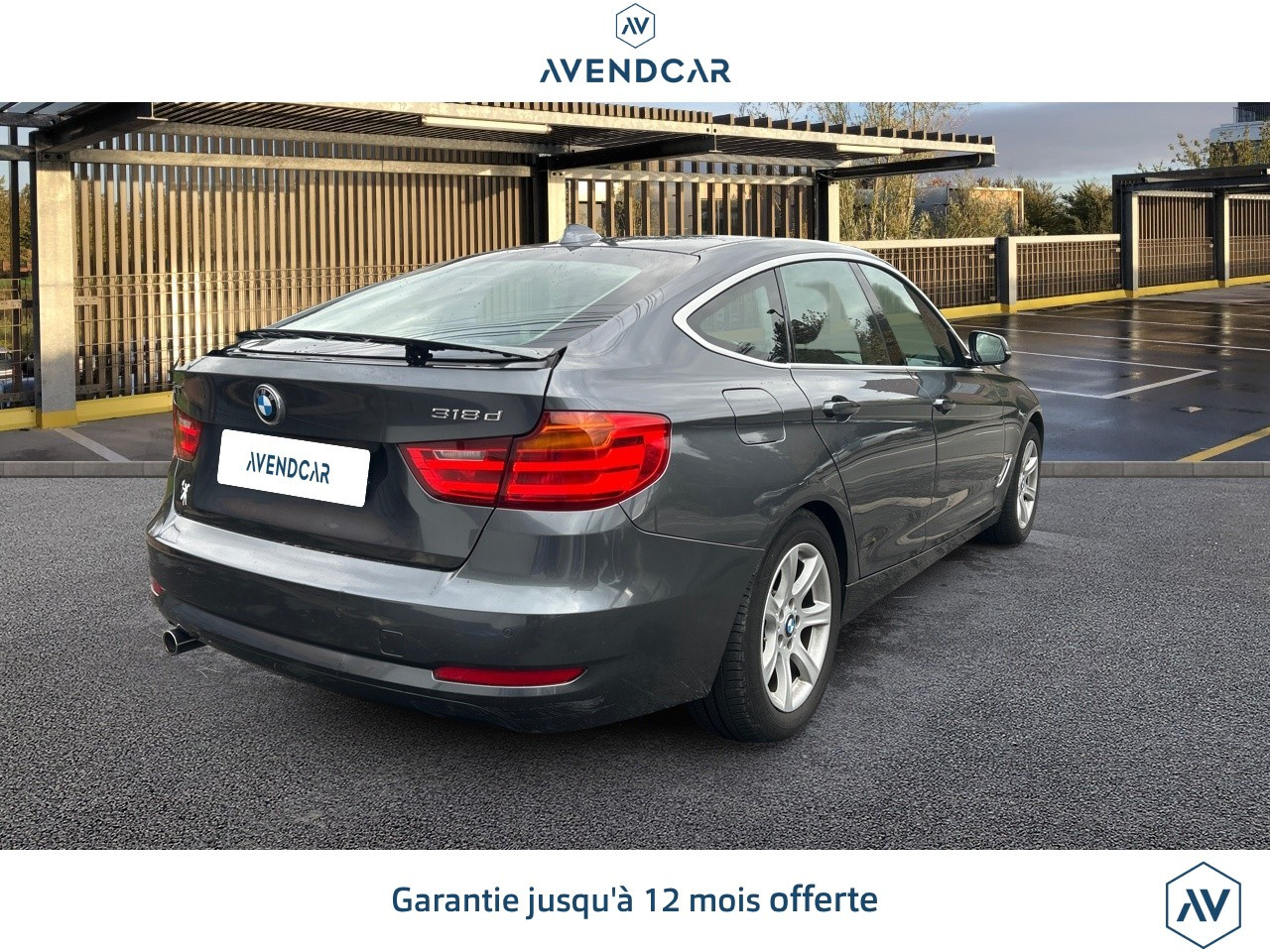 
                                                Voiture
                                                 SERIE 3 grand-tourismo 2.0 318d 145lounge