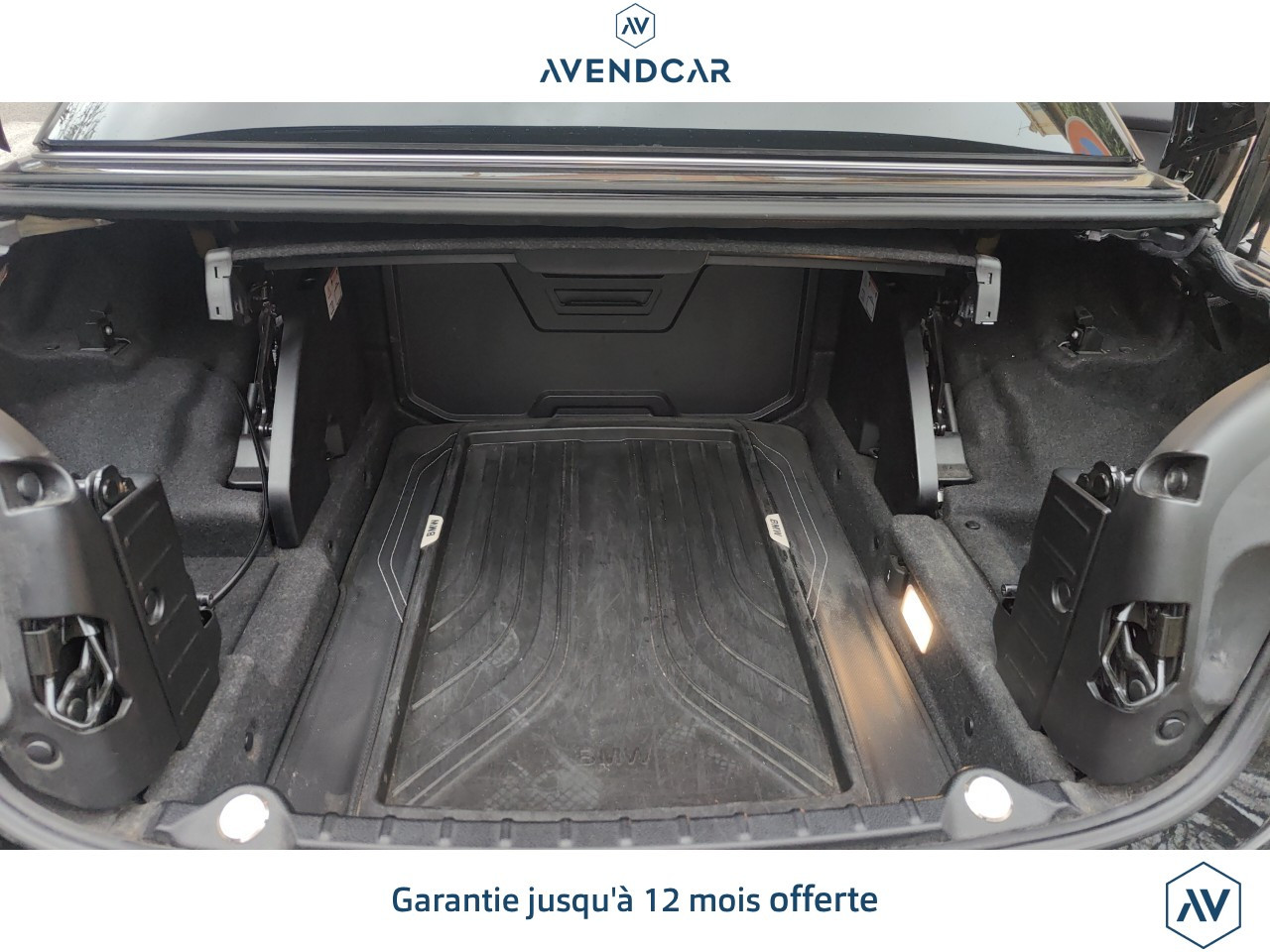 
                                                Voiture
                                                 SERIE 4 CABRIOLET 2.0 420 D 185 M-SPORT BVA