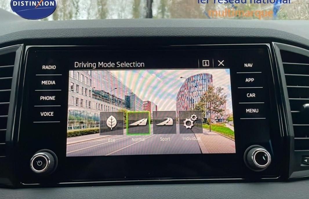 
                                                Voiture
                                                 Skoda Karoq 1.5 TSI 150CH DSG7 SPORTLINE