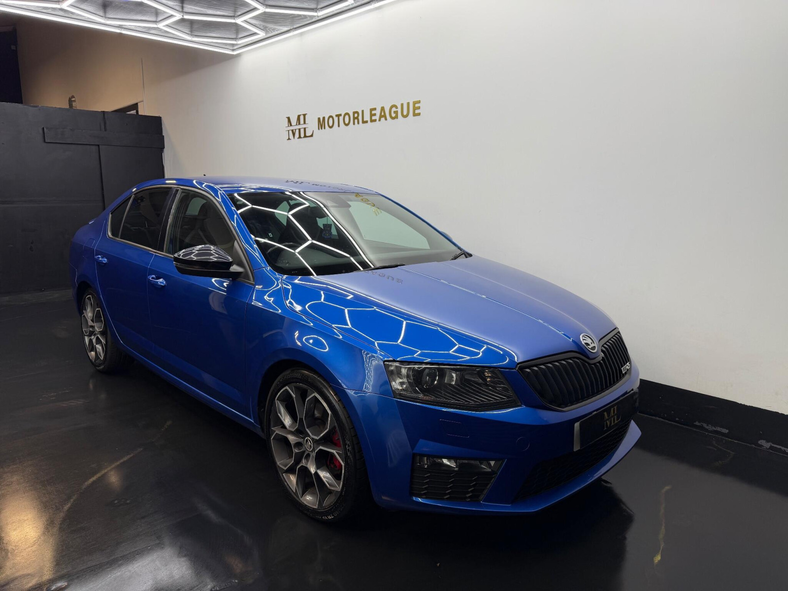 
                                                Voiture
                                                 SKODA Octavia 2.0 TDI vRS DSG Euro 6 (s/s) 5dr