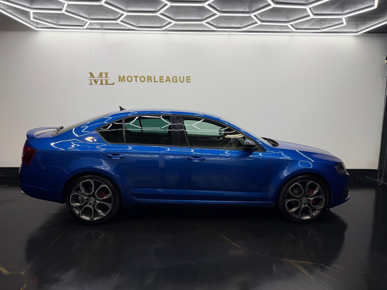 
                                                Voiture
                                                 SKODA Octavia 2.0 TDI vRS DSG Euro 6 (s/s) 5dr