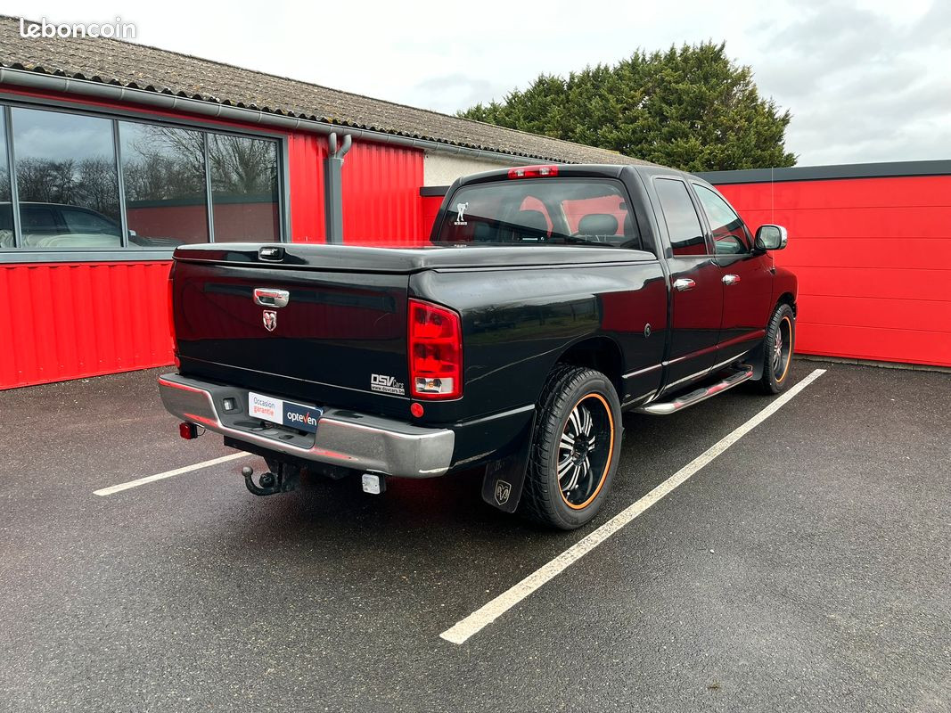 
                                                Voiture
                                                 SLT 1500 QUAD CAB