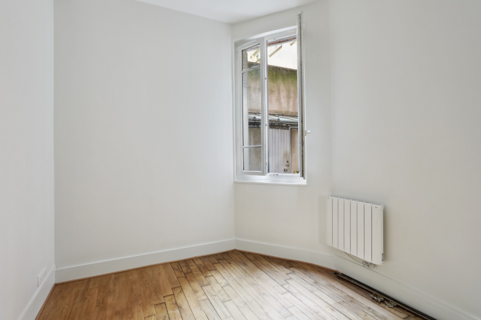 
                                                Vente
                                                 Souchal - Appartement 2 pièces