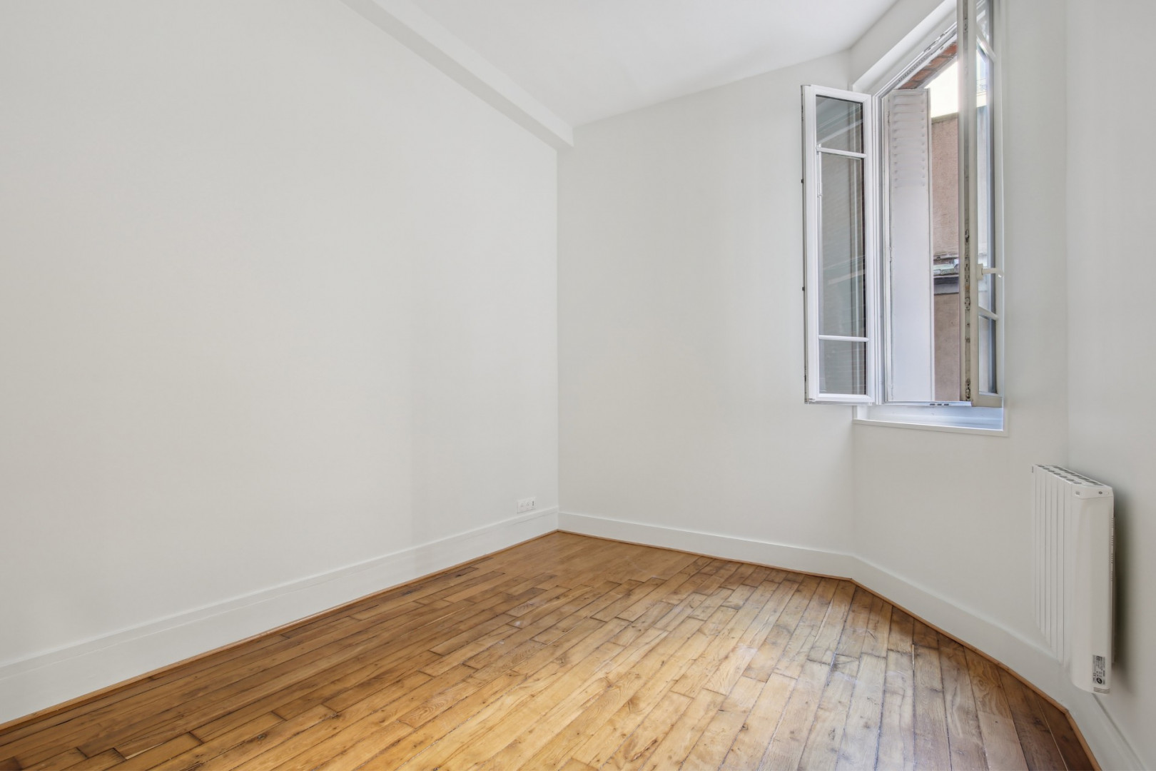 
                                                Vente
                                                 Souchal - Appartement 2 pièces