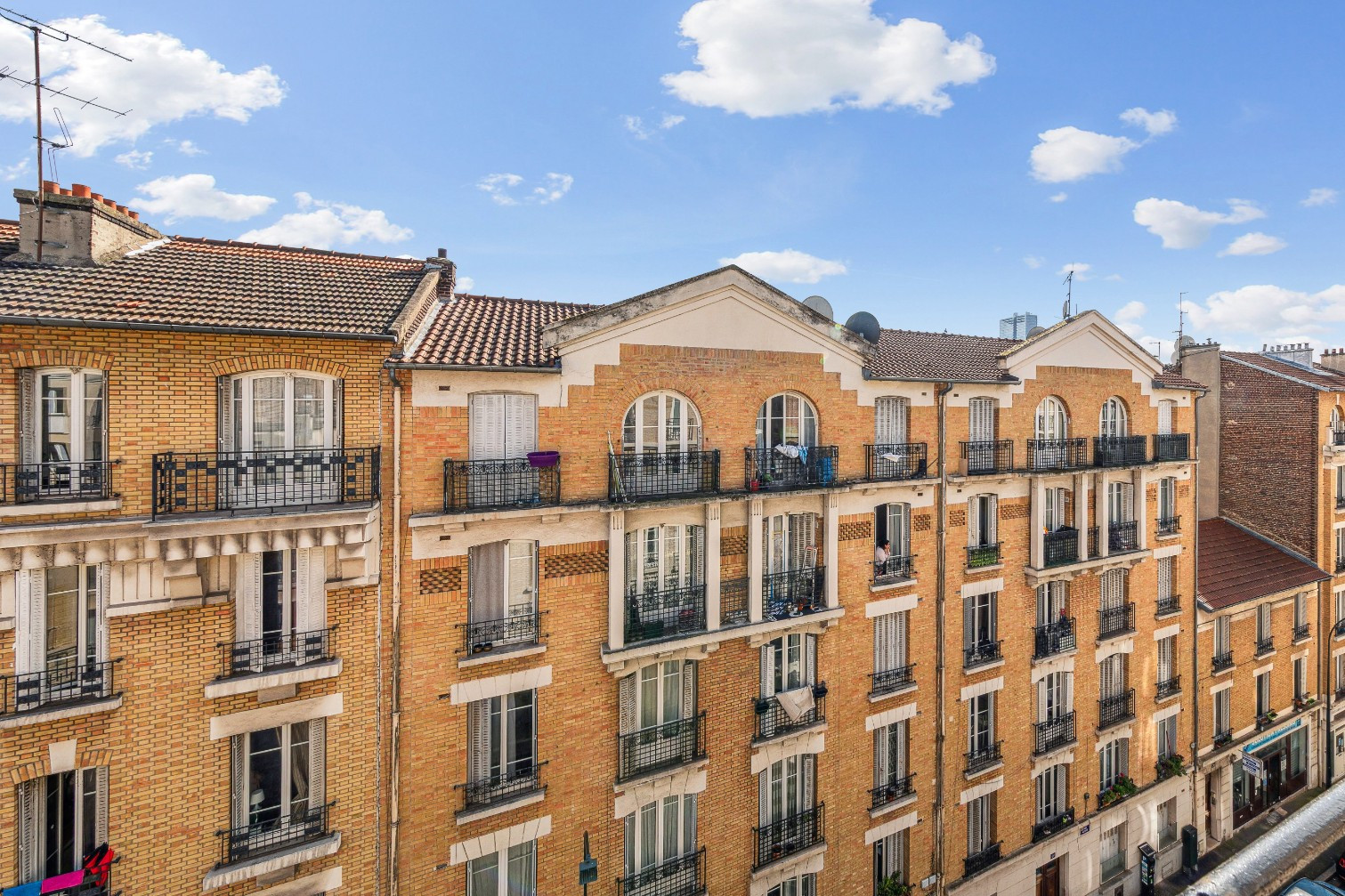 
                                                Vente
                                                 Souchal - Appartement 2 pièces - Clichy