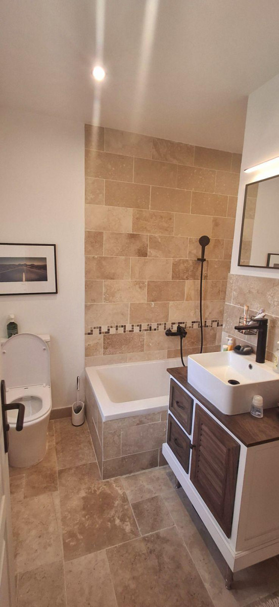 
                                                Location
                                                 Sous-location maison - Marseille 3e (Belle de Mai)