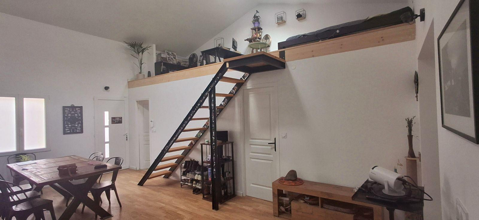 
                                                Location
                                                 Sous-location maison - Marseille 3e (Belle de Mai)