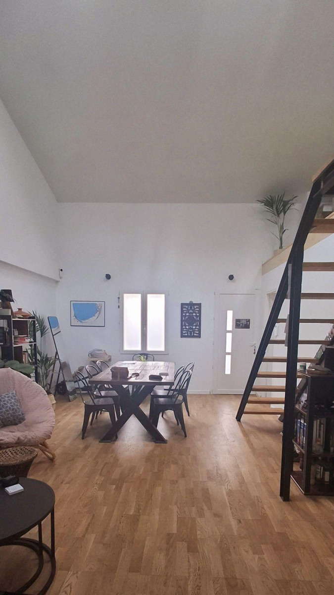 
                                                Location
                                                 Sous-location maison - Marseille 3e (Belle de Mai)