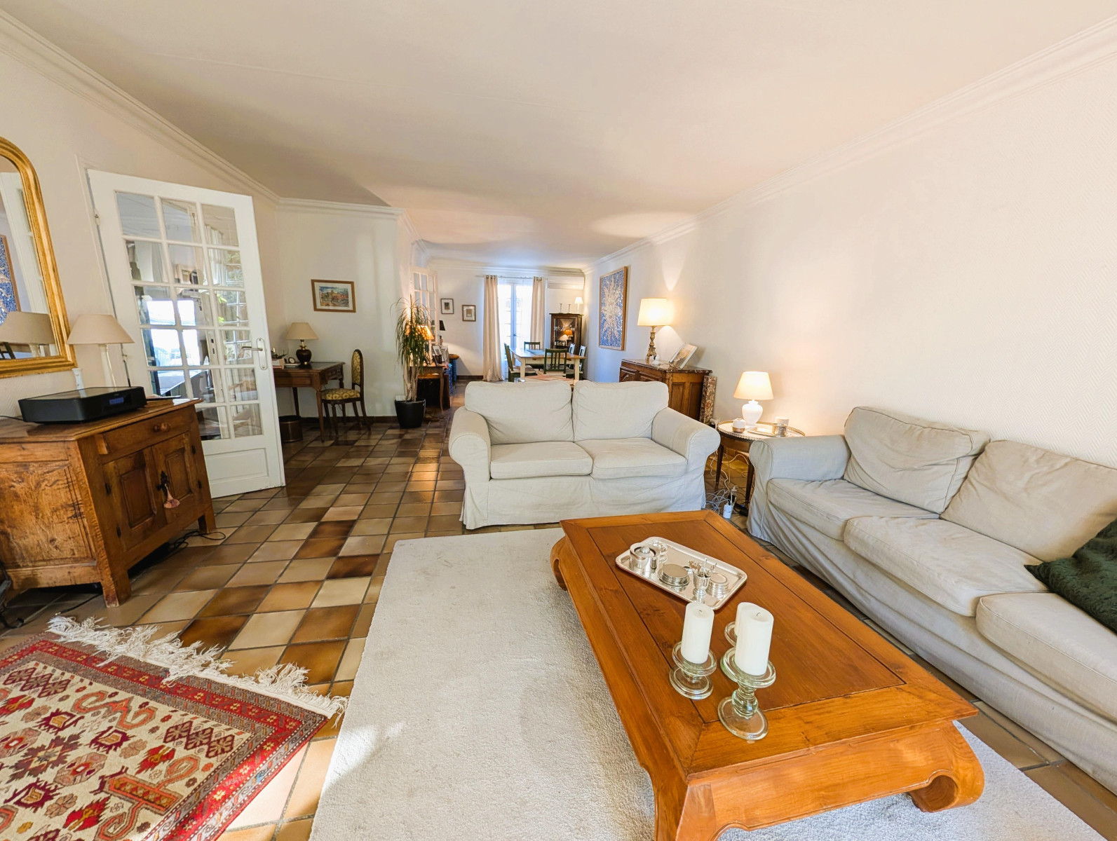
                                                Vente
                                                 Spacieuse maison 4 chambres - 10 mn des plages