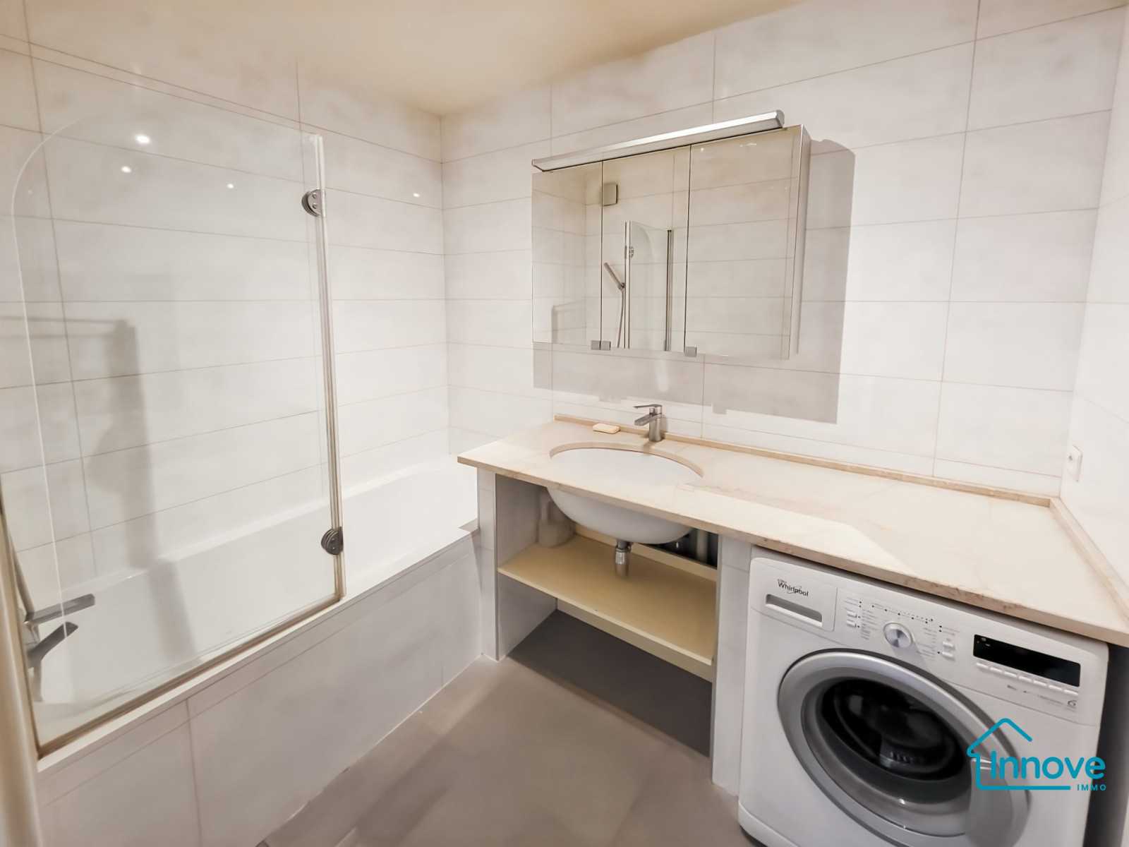 
                                                Vente
                                                 Spacieux 2 pièces 75014 - 51 m²