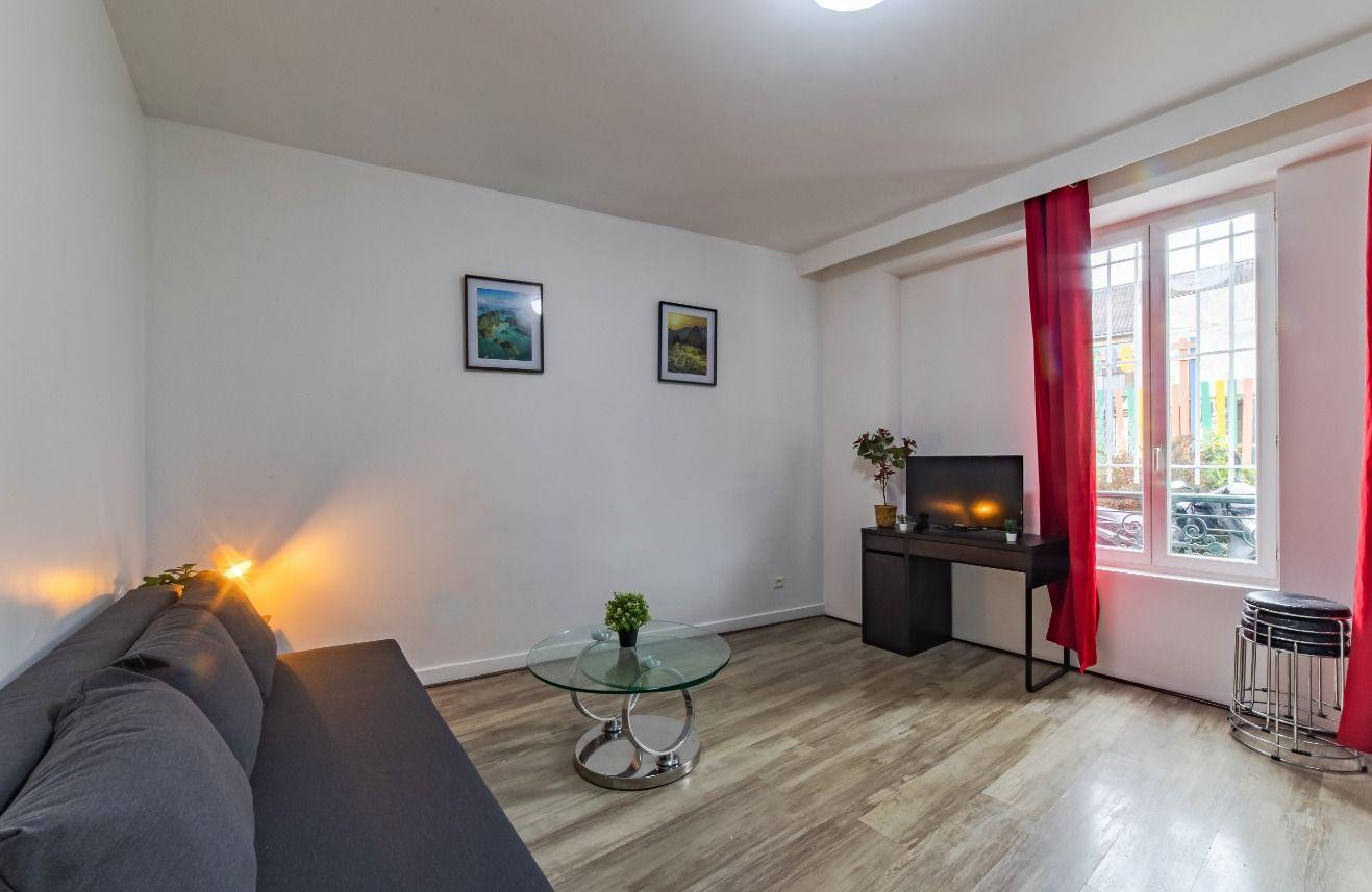 
                                                Location
                                                 Spacieux 3 Chambres Meublé aux Portes de Paris