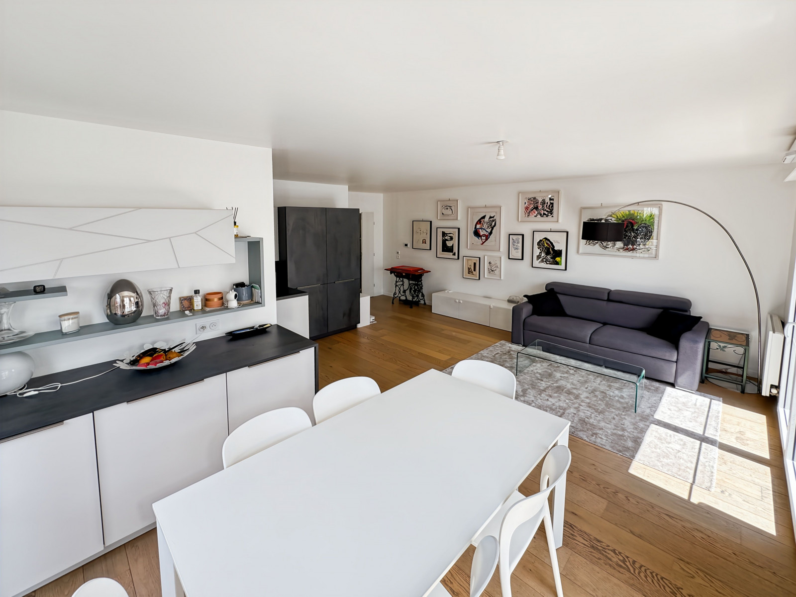 
                                                Location
                                                 Spacieux 4 Pièces avec Balcon et Parking à Puteaux – Passage Voltaire (loyer tout inclus)