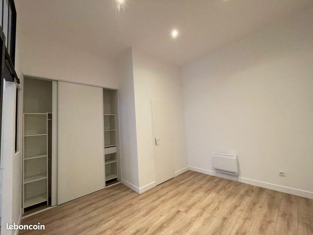 
                                                Location
                                                 Spacieux T2 à Villeurbanne