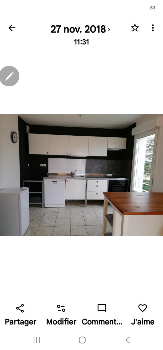 
                                                Location
                                                 Spacieux T3 très lumineux