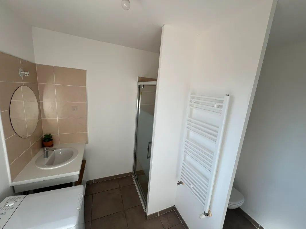 
                                                Location
                                                 Splendide 2 pièces meublée 42m² +terrasse à Aix