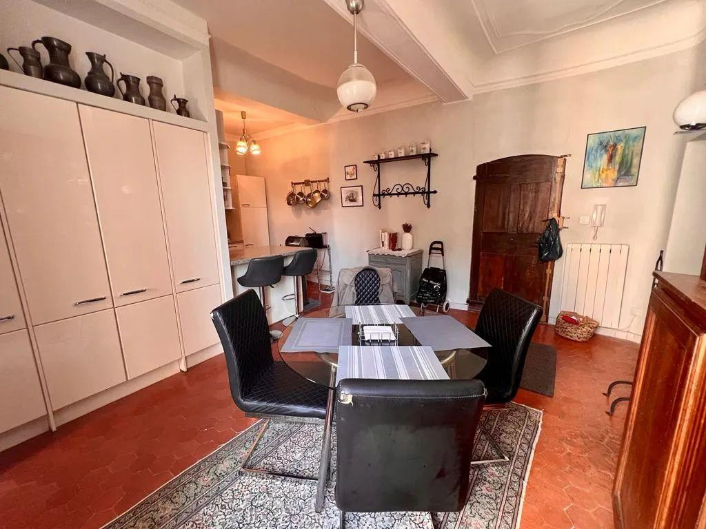 
                                                Location
                                                 Splendide 3P meublé 65m² proche Forum des Cardeurs