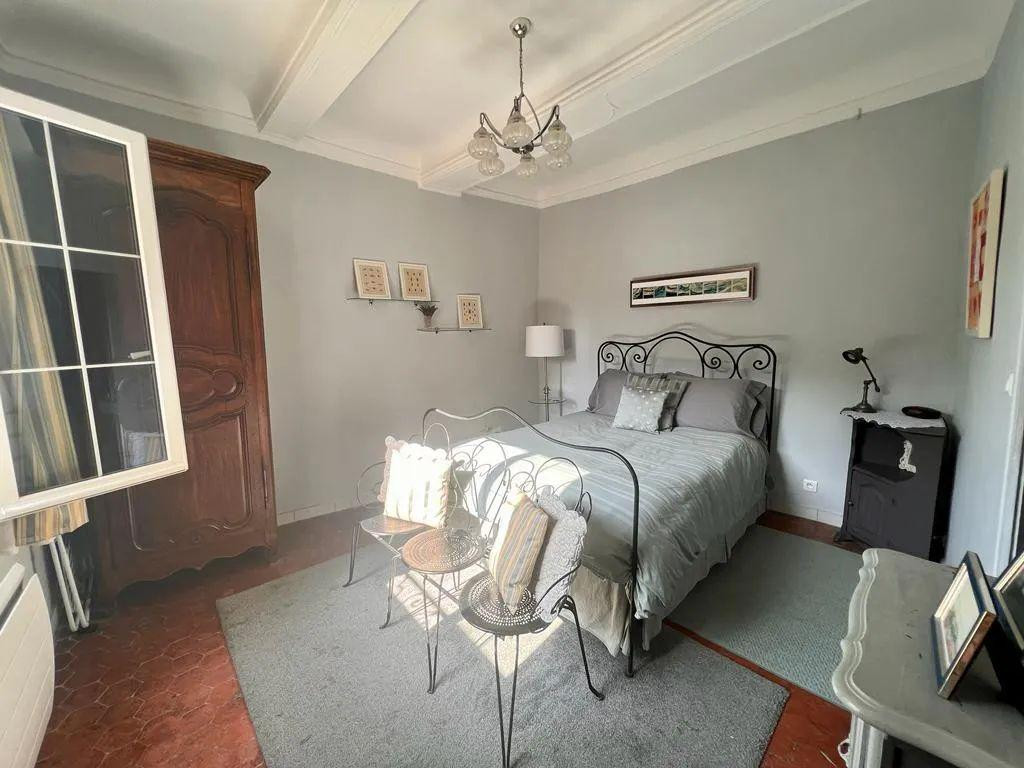 
                                                Location
                                                 Splendide 3P meublé 65m² proche Forum des Cardeurs