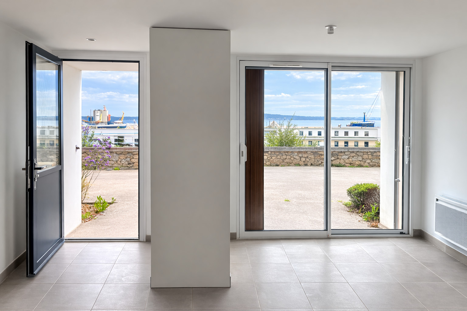 
                                                Vente
                                                 Splendide Appartement Contemporain vue Mer avec Terrasse à Brest