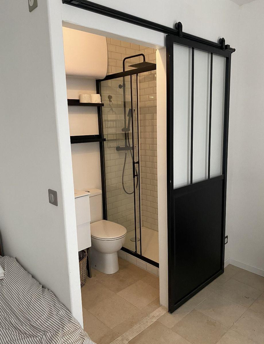 
                                                Location
                                                 Splendide studio 25m2 avec terrasse à Aligre